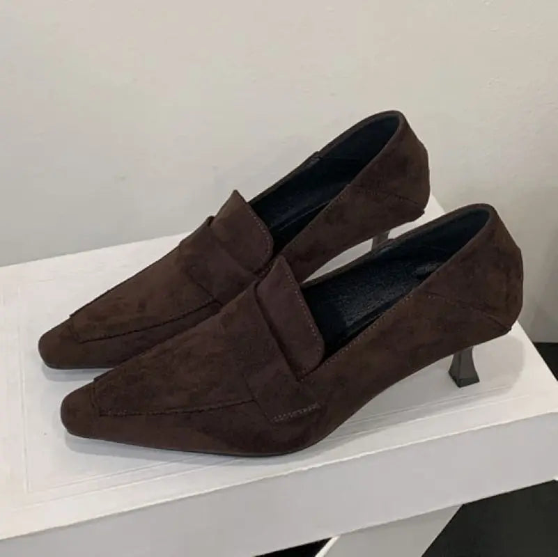 נעלי עקב- אוליביה